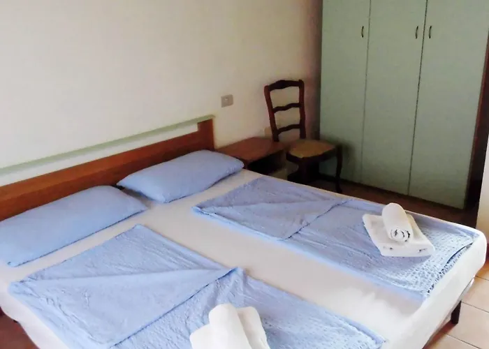 Olivelli 1 Villa Albarella Island